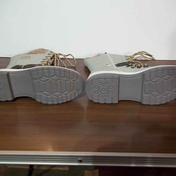 NEW - Oh! Chics - Ladies - grey/tan - mid-calf - winter boots - size 9 - Picture 3 of 5